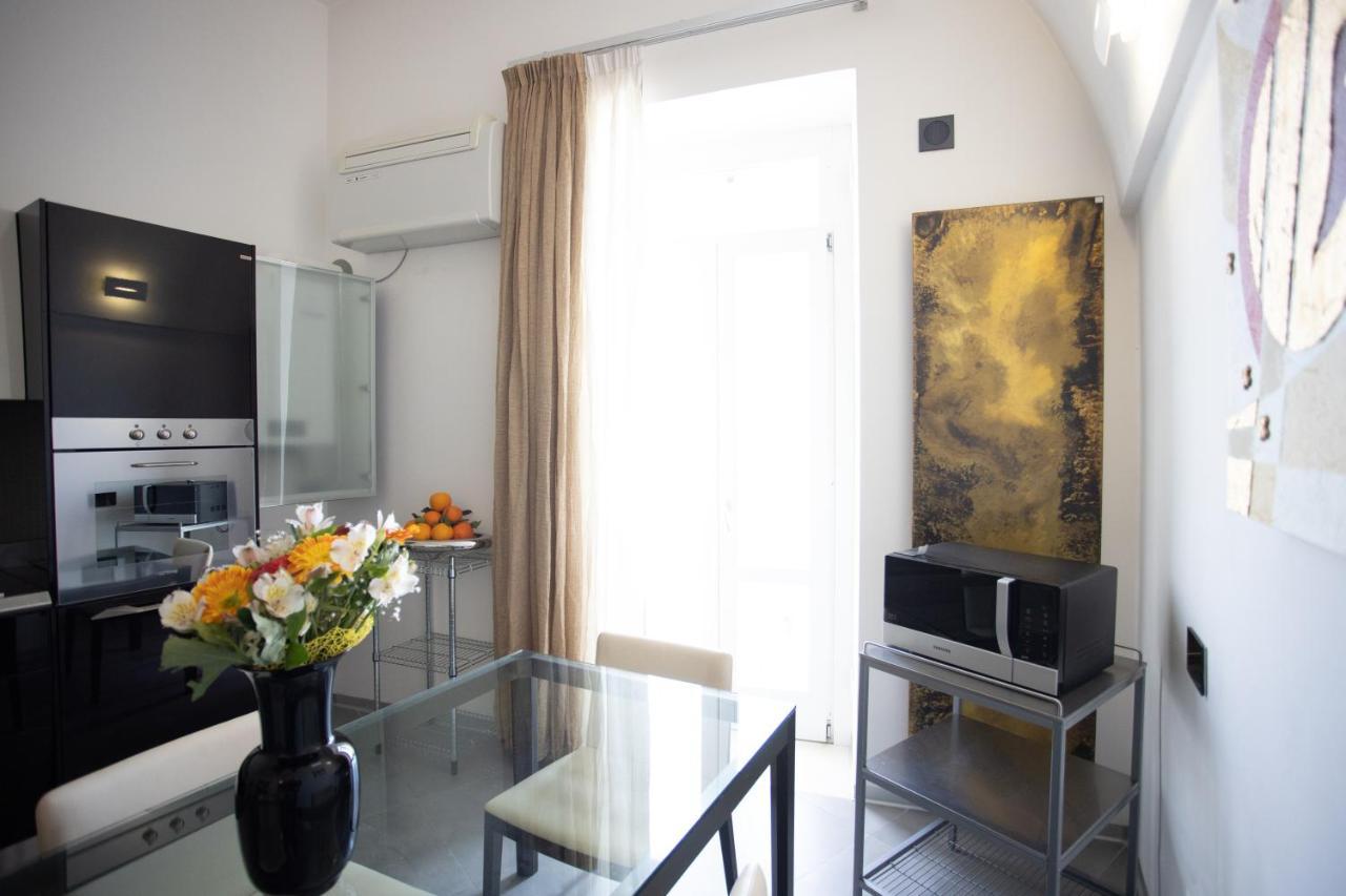 Maison Bleu Luxury Suite Sul Porto Di Trani Exterior foto